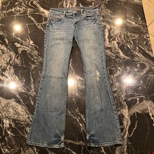 American Eagle relaxed flare leg jeans - Sz 6